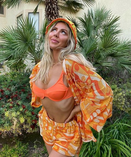 Beatrice Bouchard pornstar xxx photo