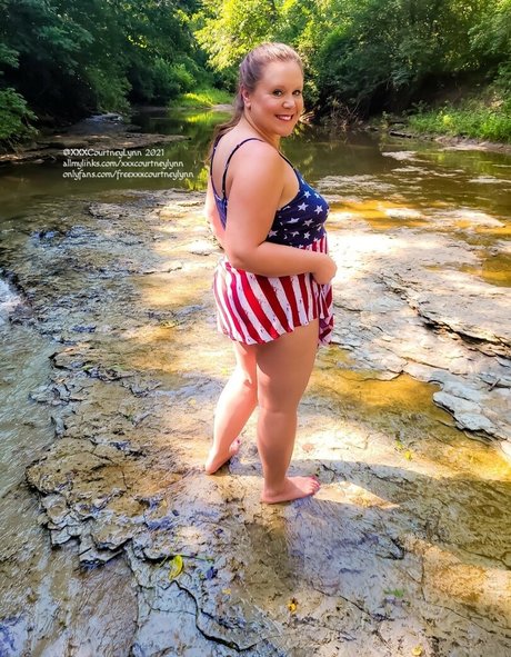 freexxxcourtneylynn nice model galleries