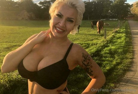 costbaby exclusive pornstar picture
