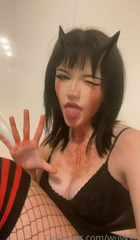 famous free onlyfans top photo