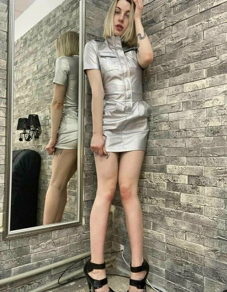 kira kitsune beautiful pornstar images