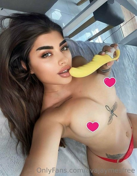 avajaymesfree pornstar nude image