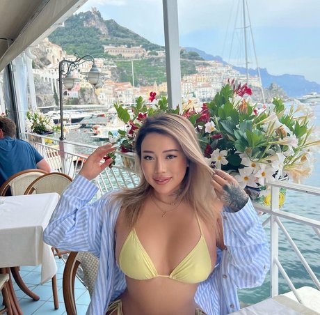 Heidikinnns pornstar top img