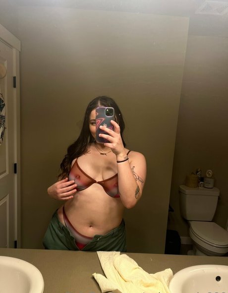 paigemarie888 top profile image