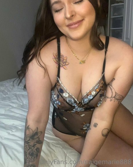 paigemarie888 pornstar beautiful img