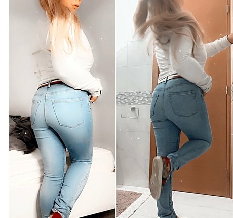 blonde yoga onlyfans perfect gallery