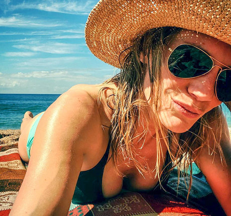 Katee Sackhoff adult actress image