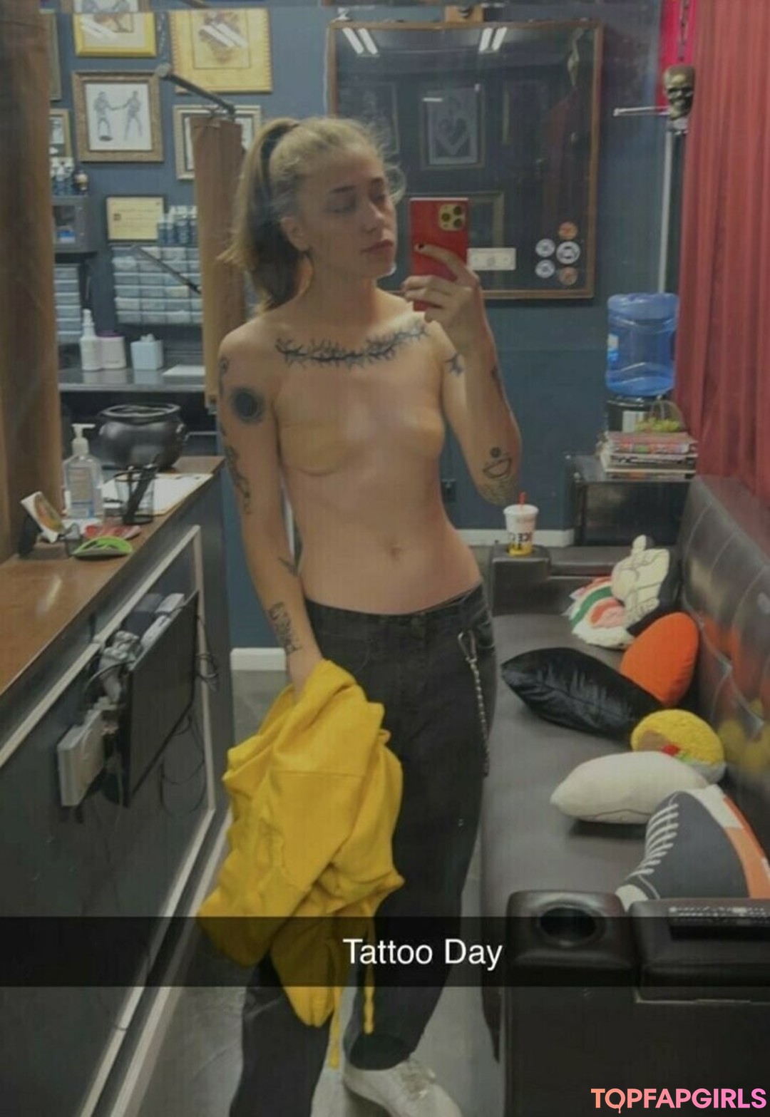 Onlyjayus star nude picture