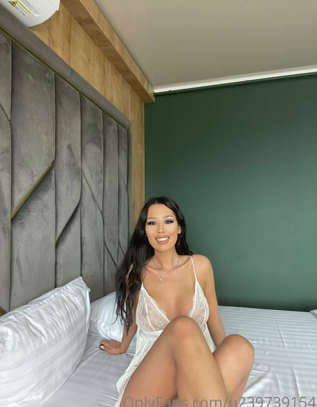 elektracox nude pornstar gallery