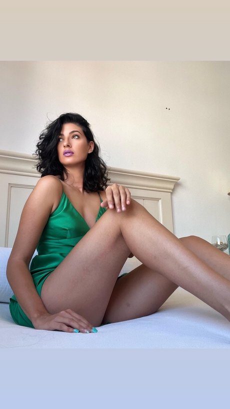 Irene olivares mora 1 95cmTALLWOMAN sexy actress picture