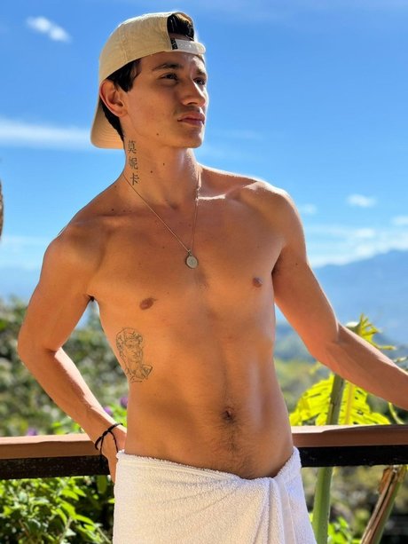Andres Hurtado perfect model pictures