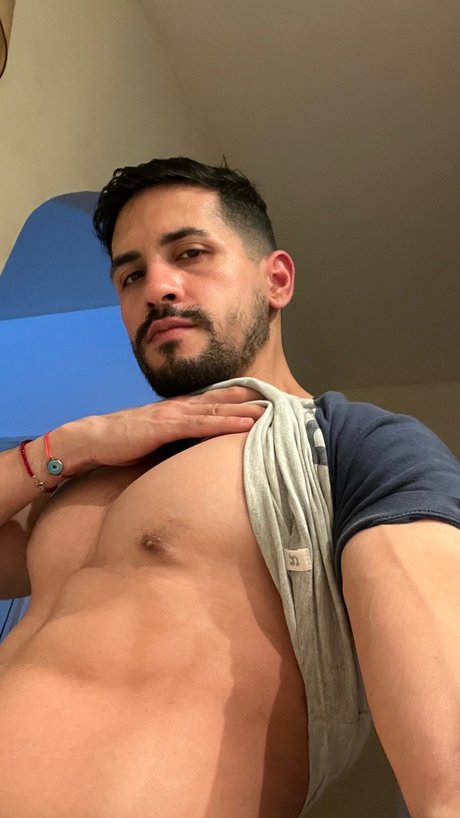 Alejandro Perozo model porn pic