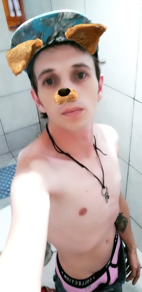 Olyvergay model erotic image