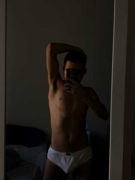 Otto The Exhibitionist Twink pornographic model photos