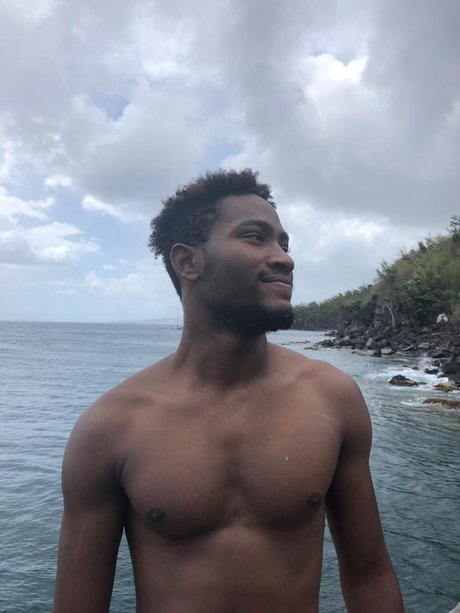 Manhori nudes star picture