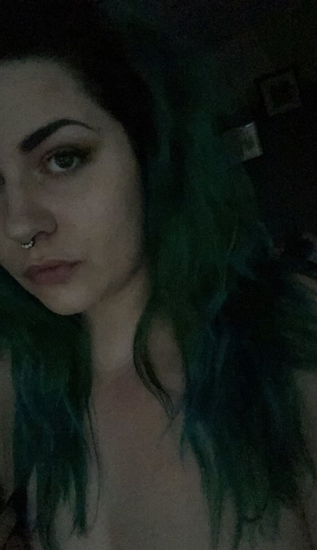 Andy Andromache porn model images