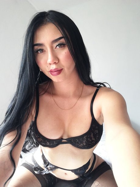 Paula Gonz lez pretty star pics