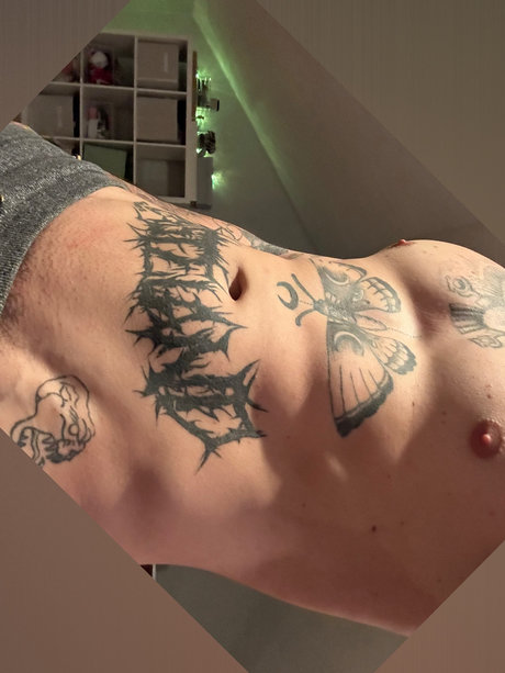 Ty LaGlace model porn pic