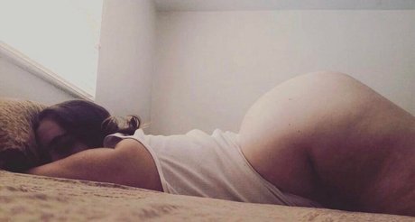 Pewdie Pawg model nudes photo