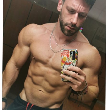 pizza biceps top model pictures