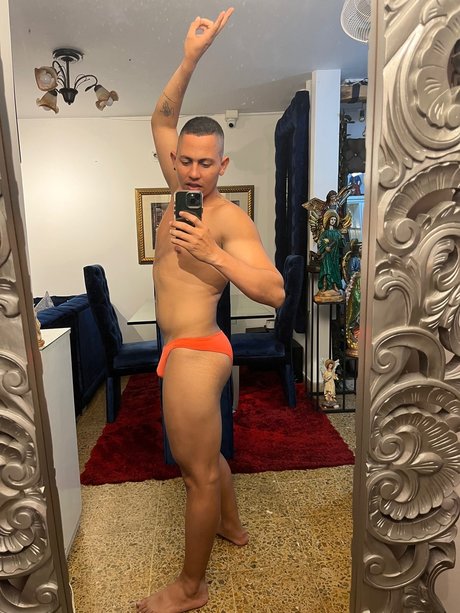 real twin onlyfans free nude pic