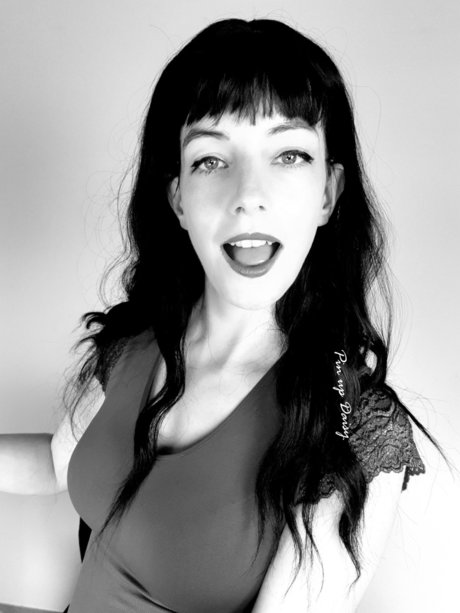 Pin up Daisy NL amp amp EN high quality pornstar image