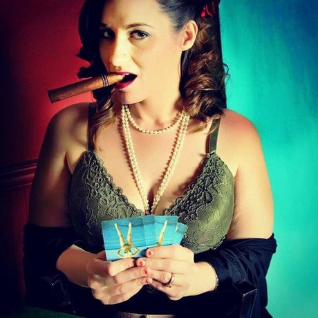 Daddy s Lil Pinup erotic star image