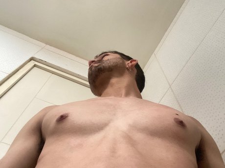 Christian Romero pretty pornstar photos