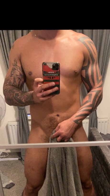 I Know Why You re Here star nudes img
