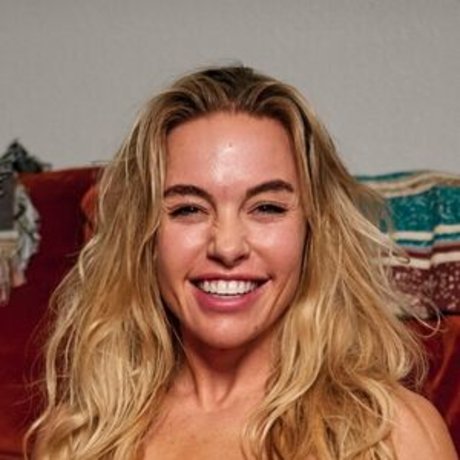 cute shemale onlyfans porn picture