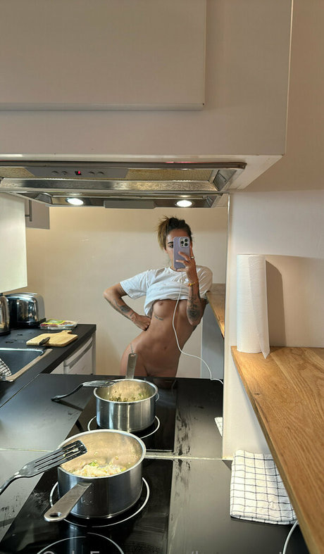 lunaventura erotic star archive
