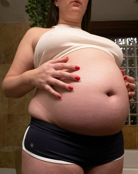 potbellywife perfect model img