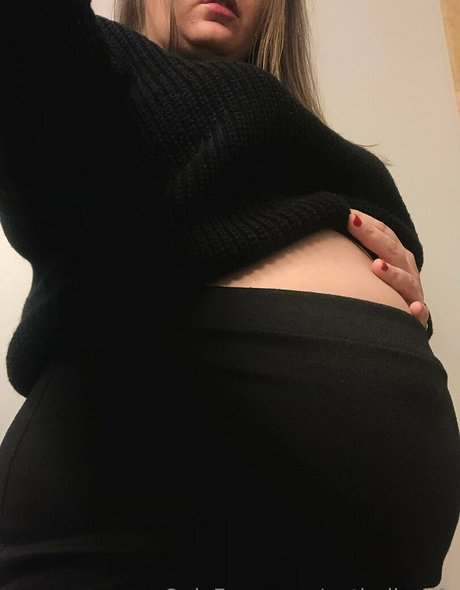 potbellywife pornstar high quality photo