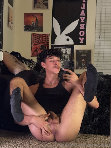tjsmokezzz porn model pictures