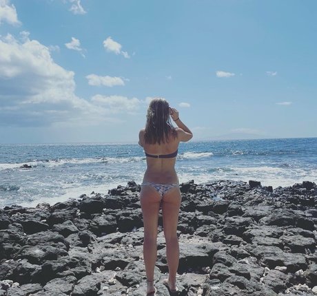 beachbabefourever erotic model pictures