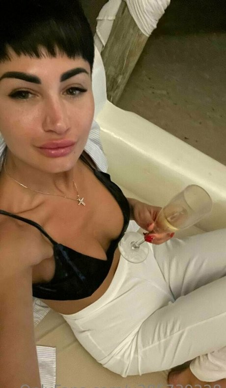 thebaddest m0mmy free actress image