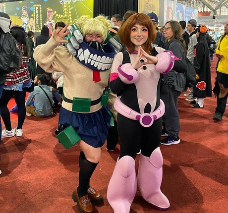 dejulhacosplay model free pictures