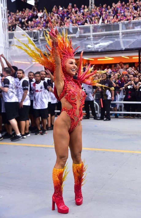 Sabrina Sato nude actress photos