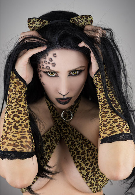 MorganaCosplay star perfect img