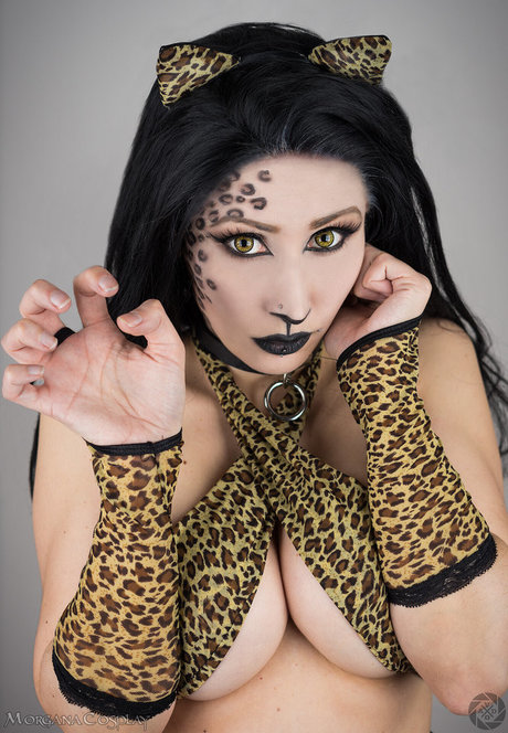 MorganaCosplay erotic actress photos