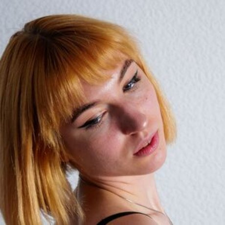 Agelina summer nudes star image