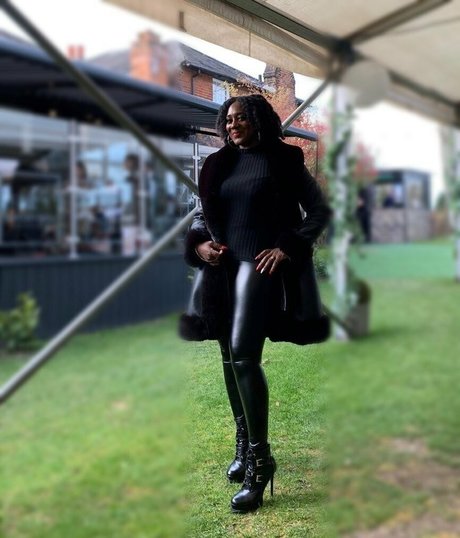 mslorraineldn hot actress pictures