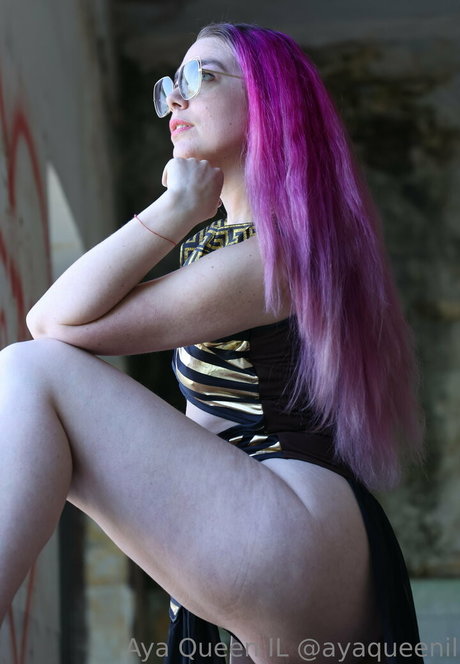 ayaqueenil nice model img