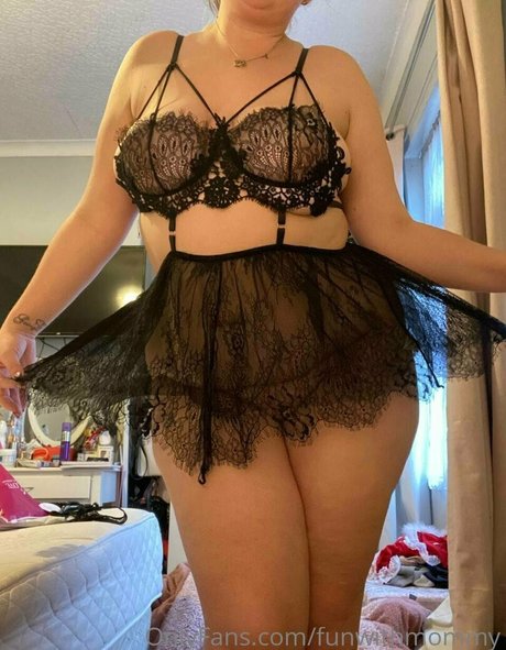 beautiful feet onlyfans top pics