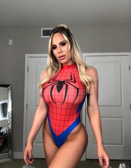oliviaaustinxxx model art photo