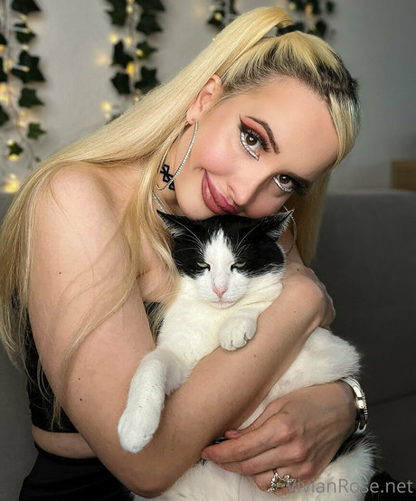 vivianrosefree porn star pictures