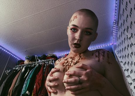 slizzzzardxx high quality pornstar pics