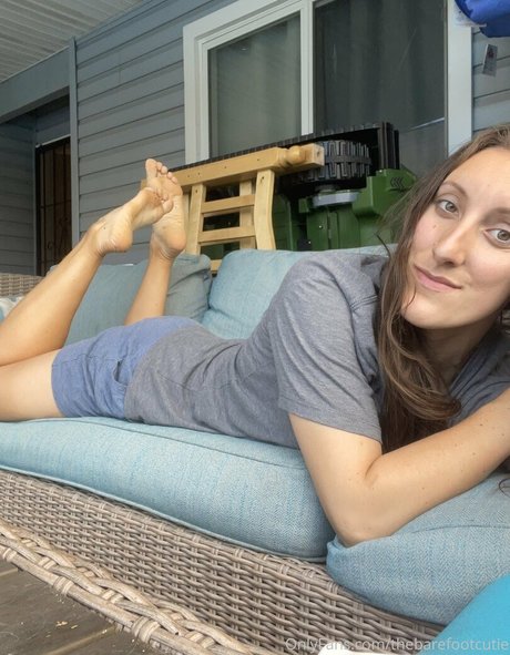 thebarefootcutie nudes pornstar pic