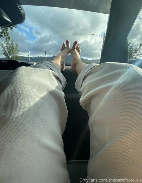 thebarefootcutie free pornstar image