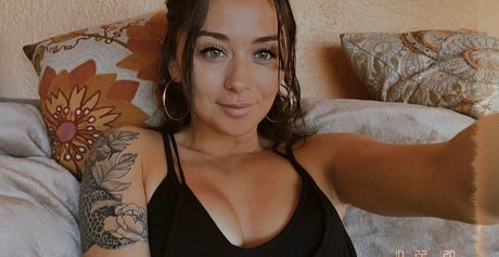 lolahale xo exclusive star pics